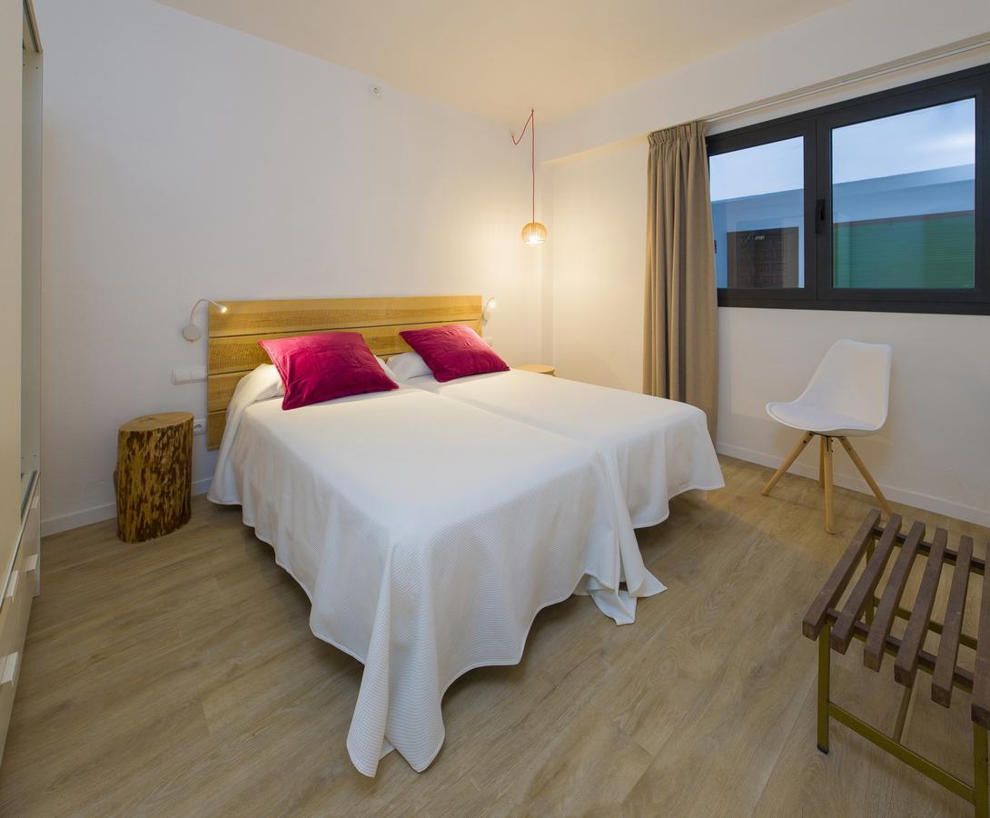 Cana Rita Apartamentos Сан-Антоніо Екстер'єр фото