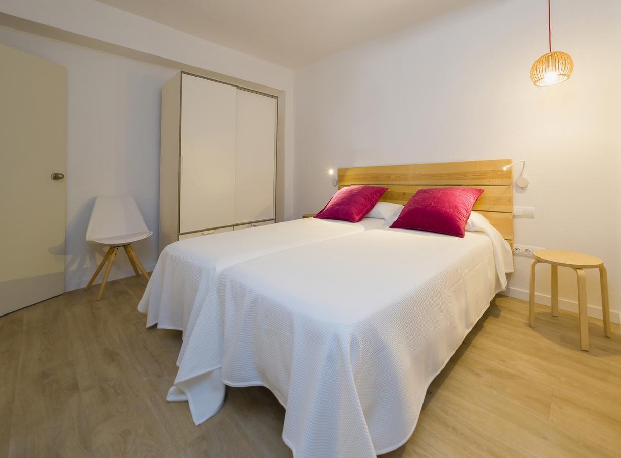 Cana Rita Apartamentos Сан-Антоніо Екстер'єр фото